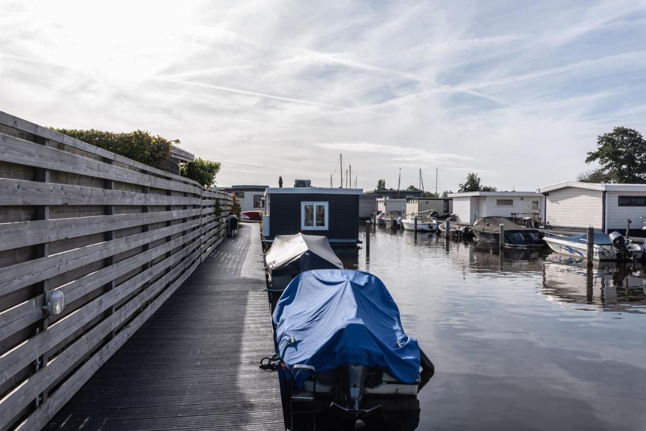 Beautiful Water Villa, Near Schiphol And Amsterdam アールスメール エクステリア 写真