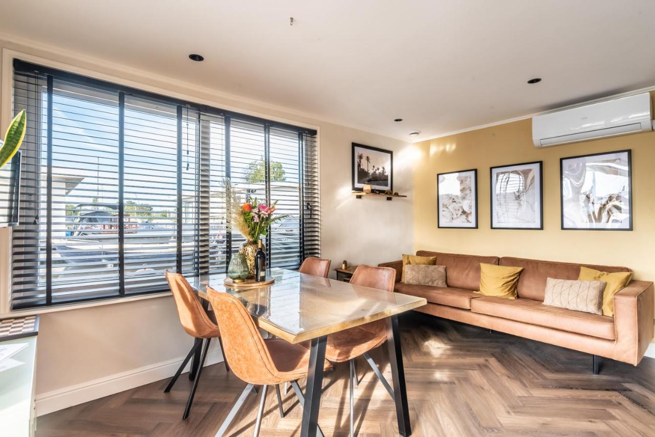Beautiful Water Villa, Near Schiphol And Amsterdam アールスメール エクステリア 写真