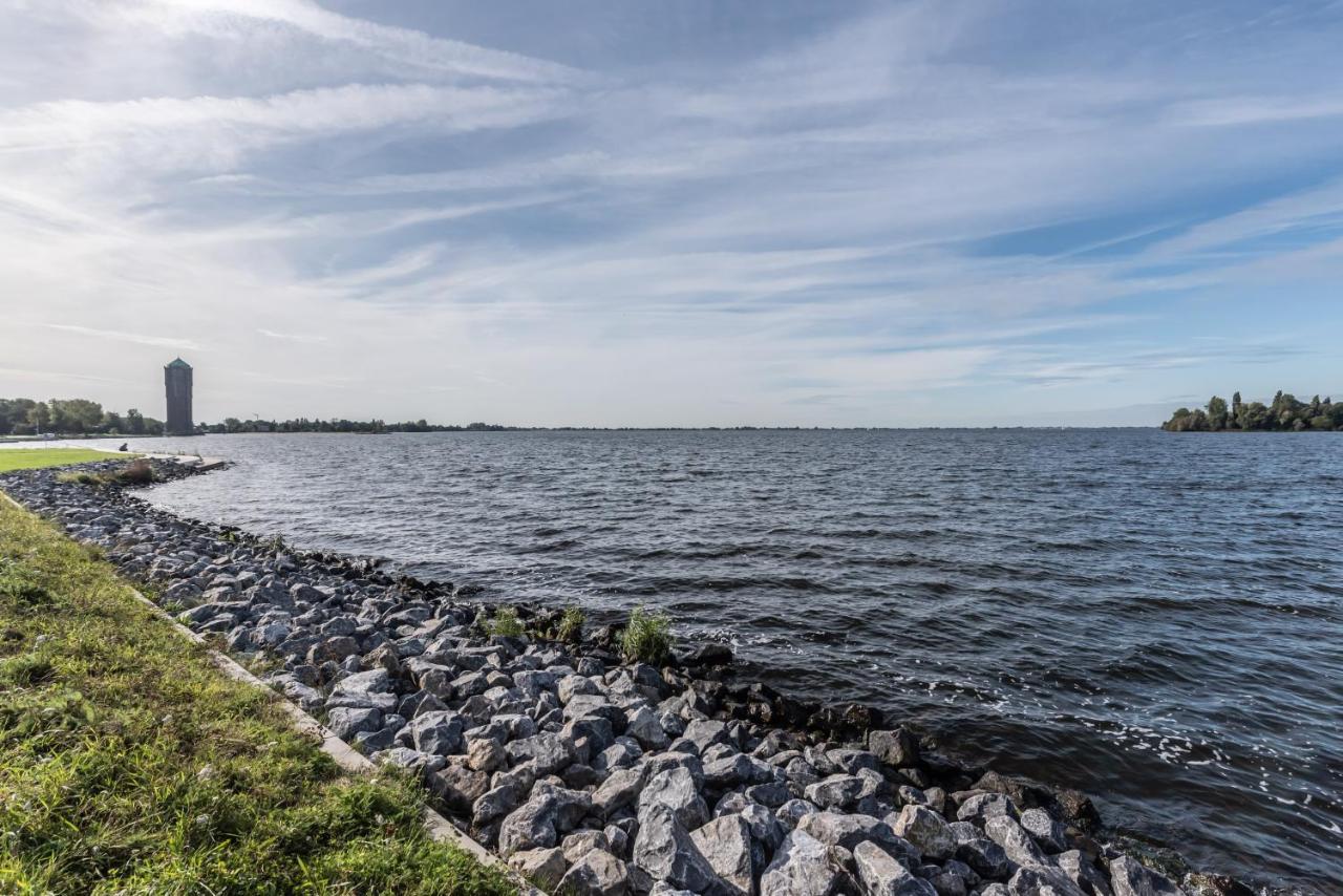 Beautiful Water Villa, Near Schiphol And Amsterdam アールスメール エクステリア 写真